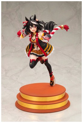 Statuette Uma Musume Pretty Derby Outrunning the Encroaching Heat Kitasan Black